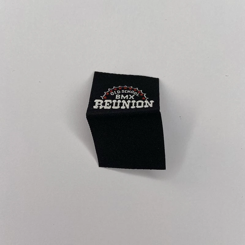 Center Fold Woven Label suppliers