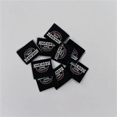 Center Fold Woven Label